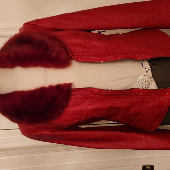 Lady Jacket - Picture 2 of 4